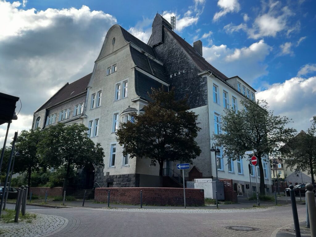 Grundschule Krmenholl